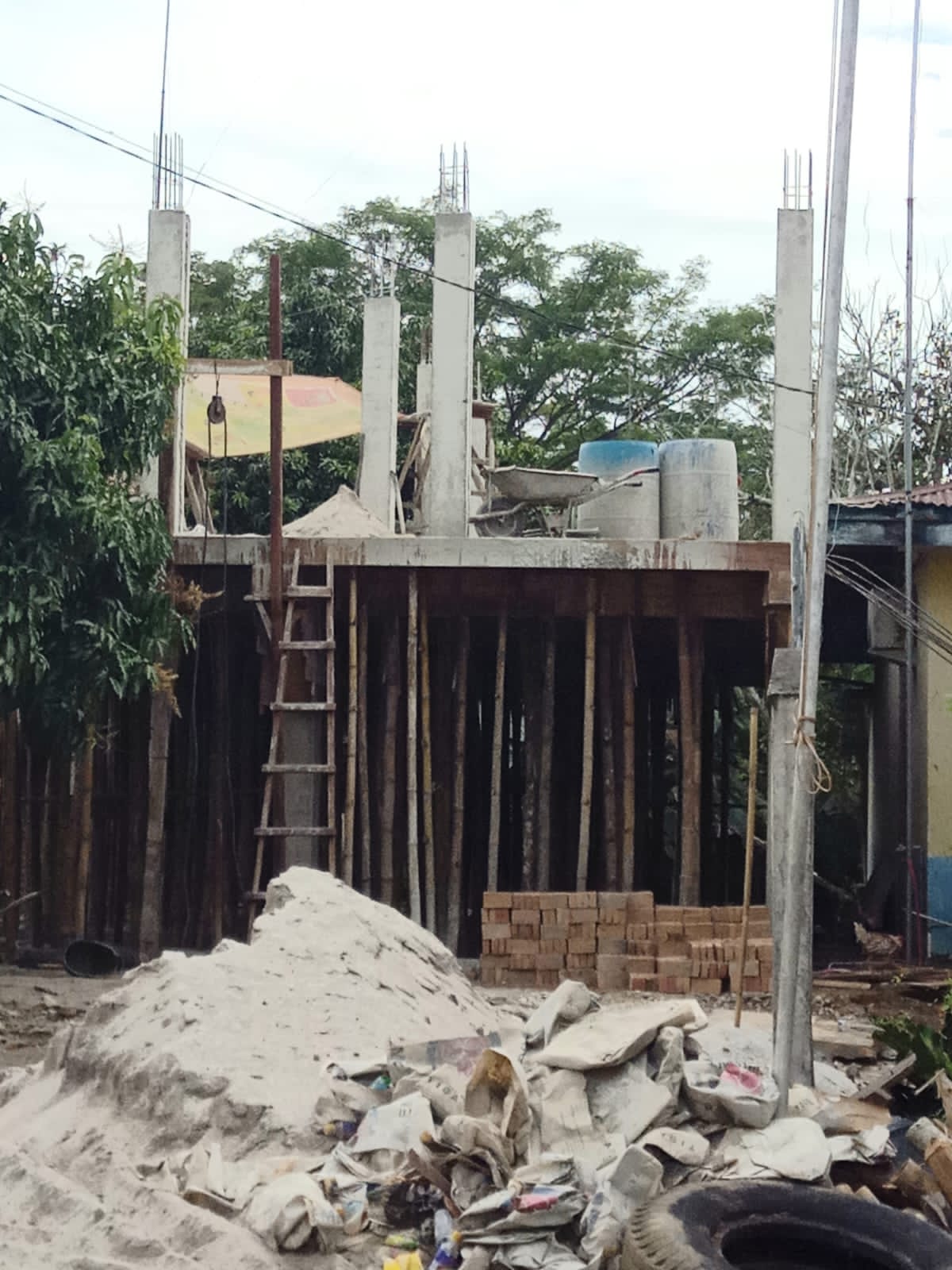 Bangunan Proyek Desa Petatal Batubara (januar)