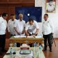 Gubernur Gorontalo, Gusnar Ismail, setelah mengikuti pertemuan bersama Direktur Kesehatan Hewan Kementerian Pertanian melalui pertemuan daring (zoom) di Ruang VIP Bandara Lama Gorontalo.