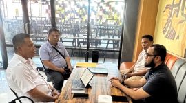 Kepala Disdikbud Provinsi Gorontalo, Darman Samad bersama perwakilan Densus 88 Gorontalo, Rabu (4/2/2026). (Foto: Ist).